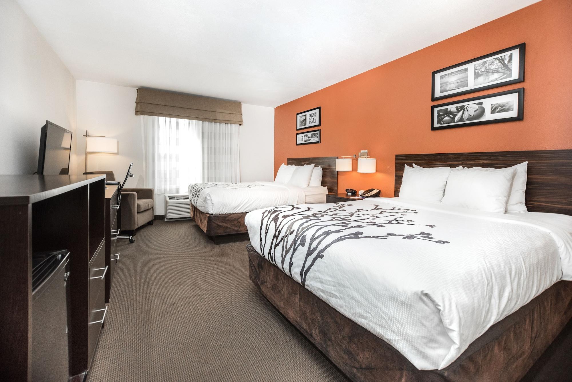 Sleep Inn & Suites And Conference Center Downtown Индианаполис Екстериор снимка